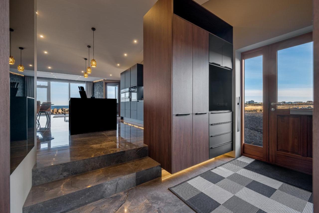 Bay View Apartments Gardur Экстерьер фото